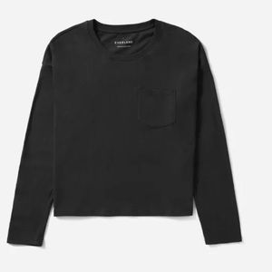 Everlane Long-Sleeve Box-Cut Pocket Tee